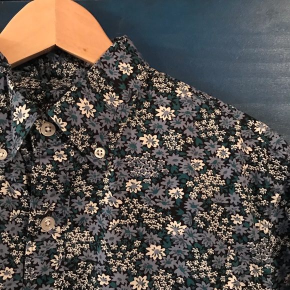 J. Crew Other - J crew men blue flower print shirt